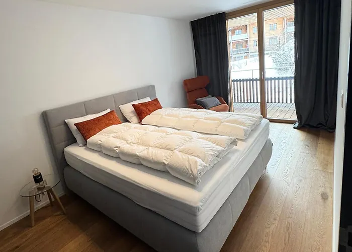 Апартаменты Beautiful Sunny New 1 Bed