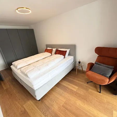 Beautiful Sunny New 1 Bed Apartmán
