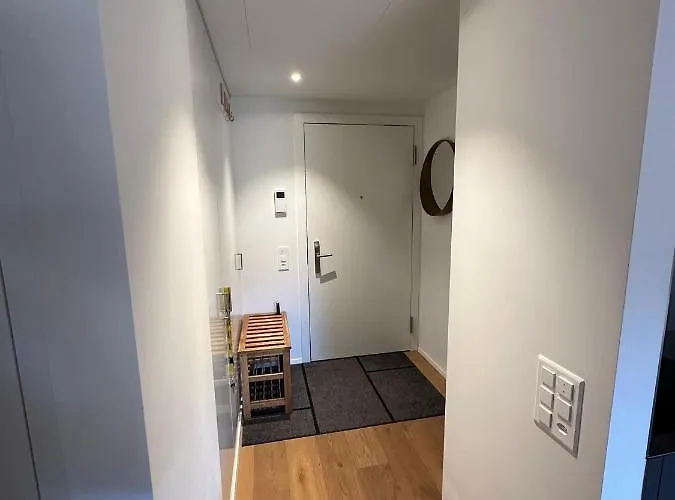 Beautiful Sunny New 1 Bed Apartmán